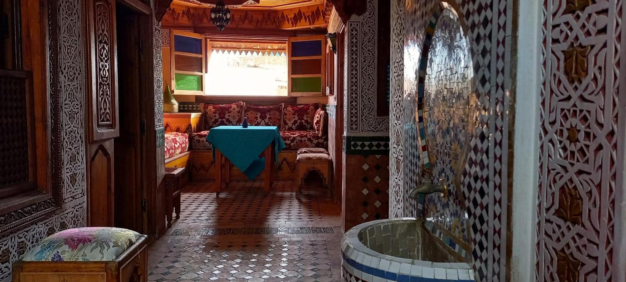 Отель Riad Mehdi Мекнес Экстерьер фото